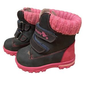 Toddler wonder boots